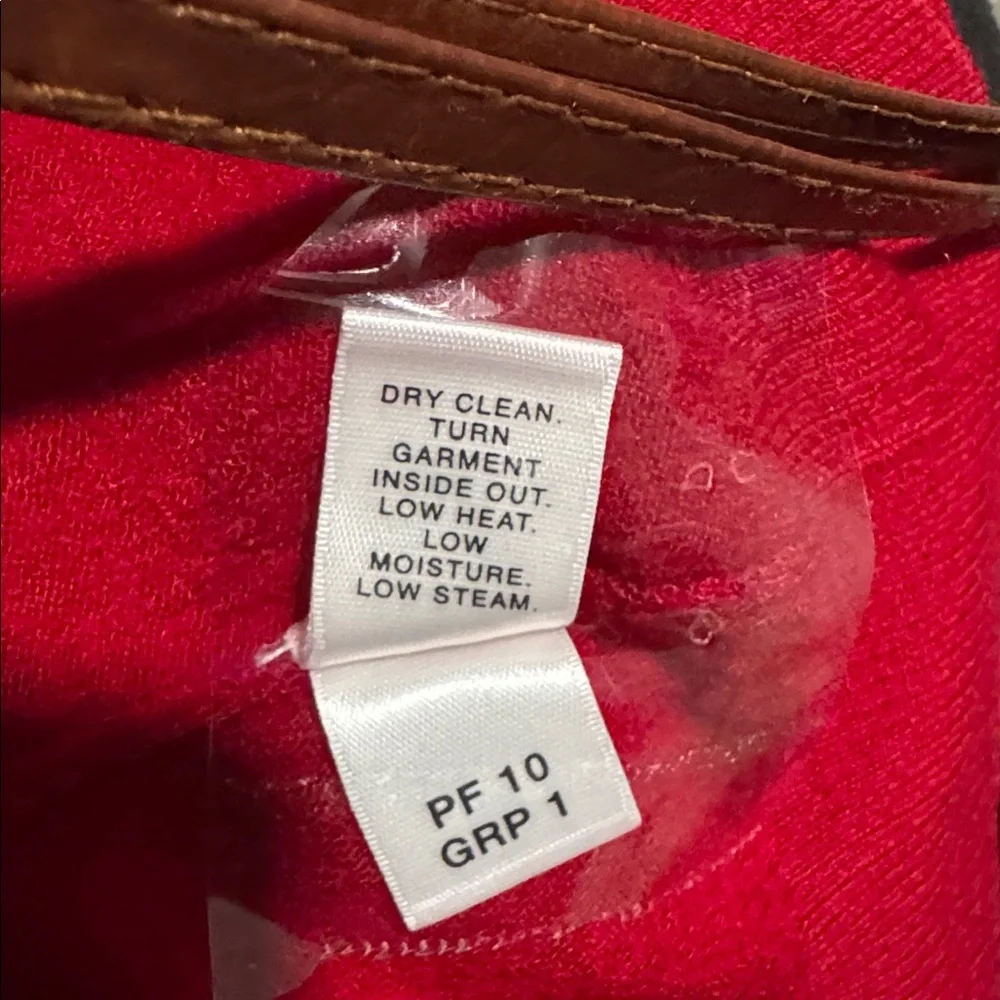 St. John Vibrant Red Tank Top - Picture 4 of 4